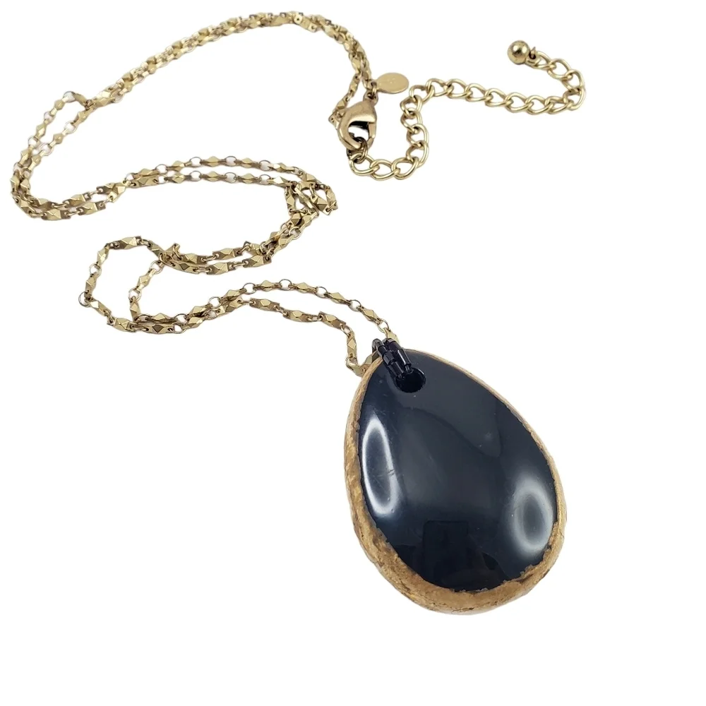 Chico's long pendant necklace gold tone black